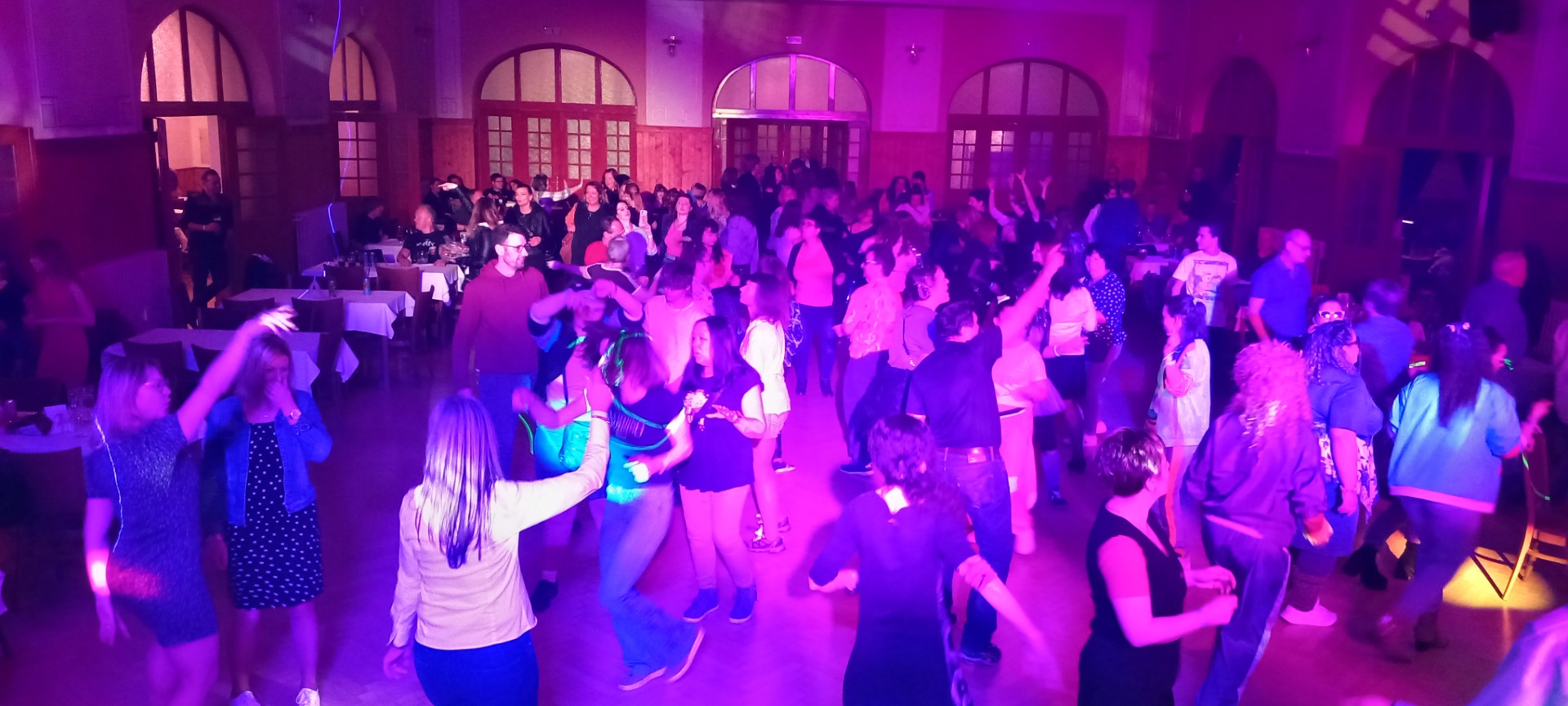 Velká  párty samozřejmostí 🙂